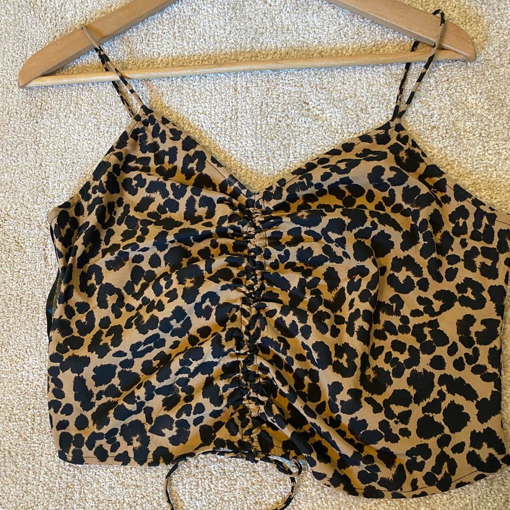 3/$20 NWT Vero Moda Leopard Camisole